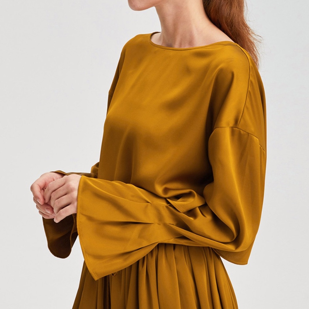 Nap flounce crop top